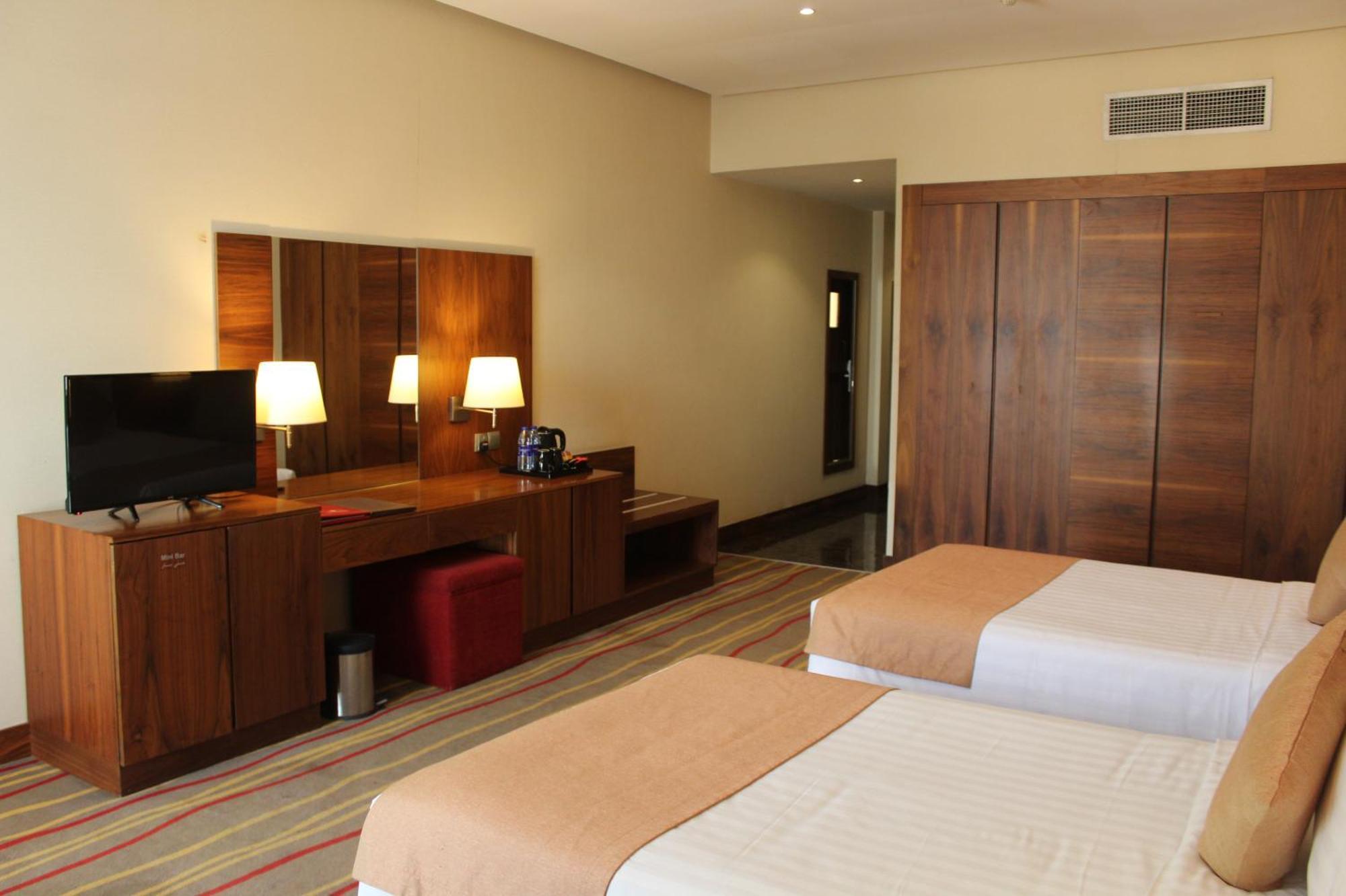 Al Khaleej Palace Deira Hotel Dubai Exterior photo